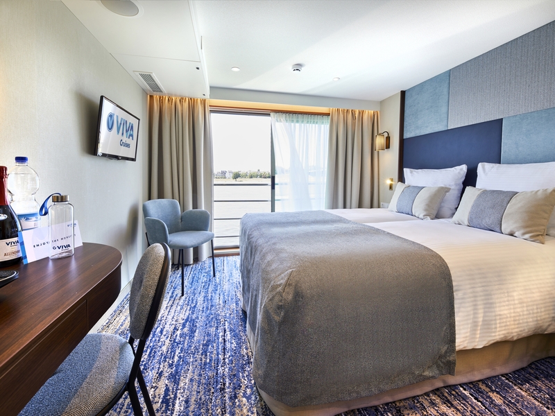 Double Cabin Diamond Deck